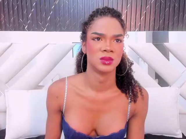 Live sex webcam photo for NaomiSteward #290827313