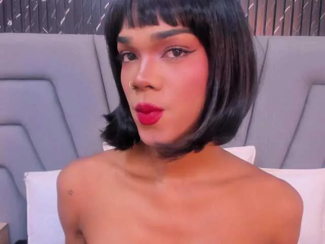 Live sex webcam photo for NaomiSteward #292135277