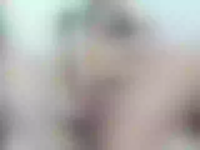 Live sex webcam photo for Naomii18 #291649740