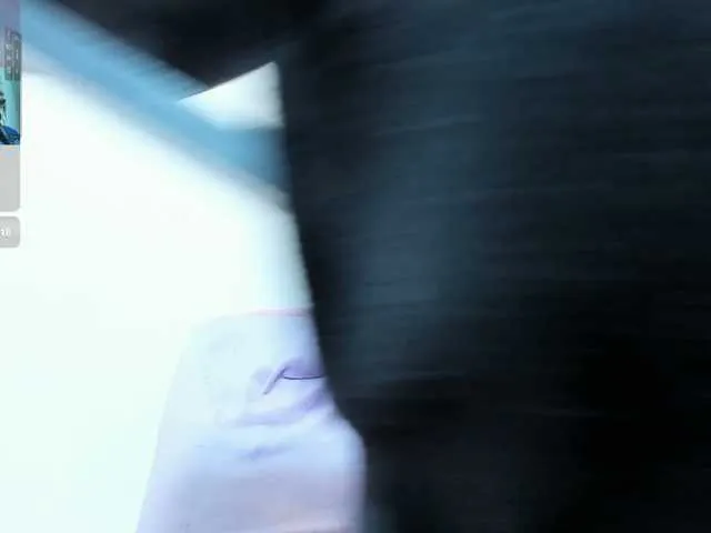 Live sex webcam photo for Naomii18 #291777025