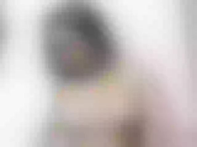 Live sex webcam photo for Naomii18 #291785306