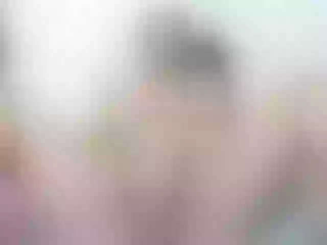 Live sex webcam photo for Naomii18 #291899997