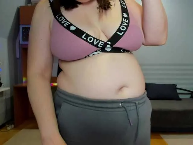 Live sex webcam photo for NaomiiWix #293078645