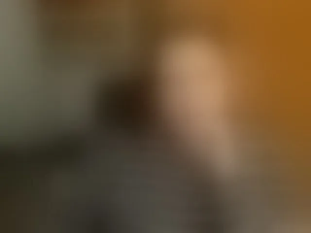 Live sex webcam photo for NaomiiWix #293611427