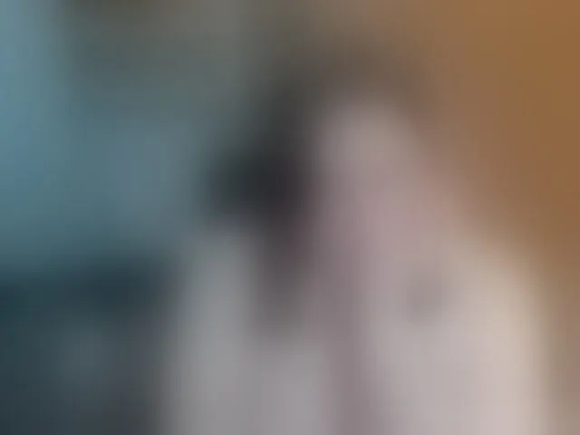 Live sex webcam photo for NaomiiWix #293622505