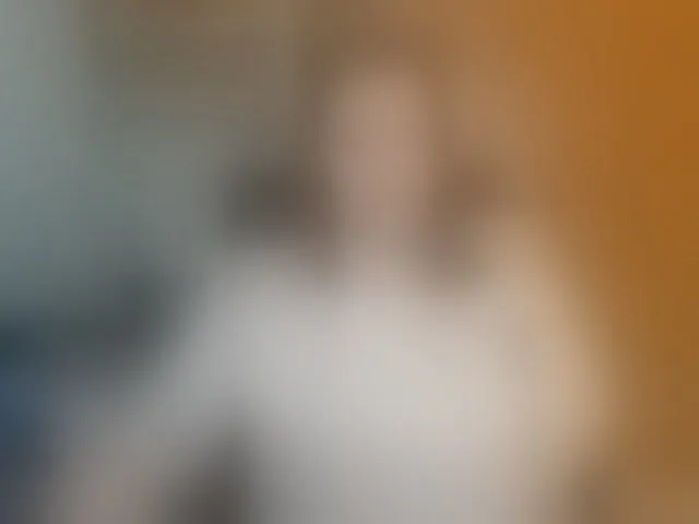 Live sex webcam photo for NaomiiWix #293710106
