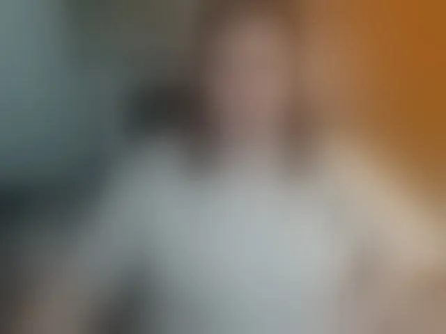 Live sex webcam photo for NaomiiWix #293778258