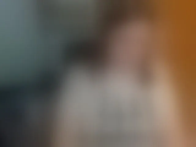 Live sex webcam photo for NaomiiWix #293789018