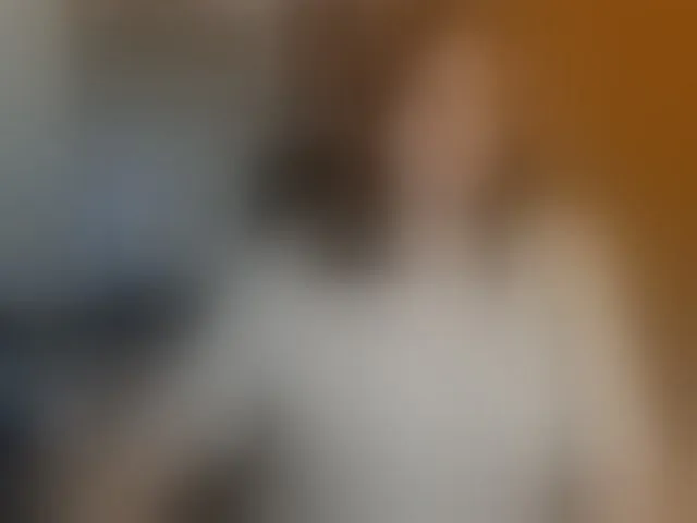 Live sex webcam photo for NaomiiWix #293947576