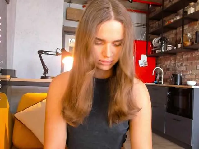 Live sex webcam photo for Naomimif #291390301