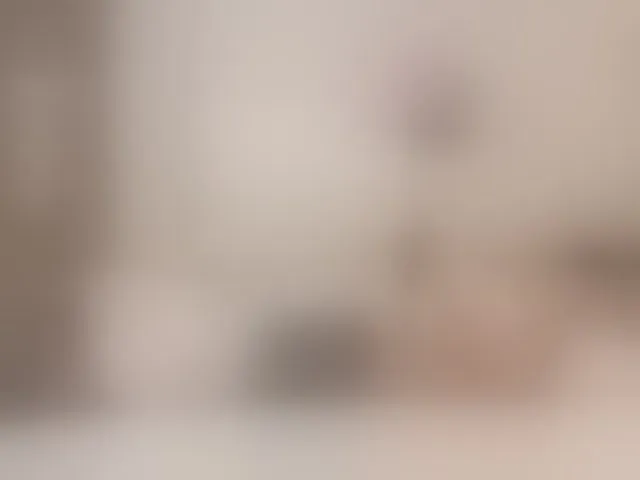 Live sex webcam photo for Naomimif #293899935
