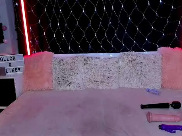 Live sex webcam photo for NastiaBlack #291950339