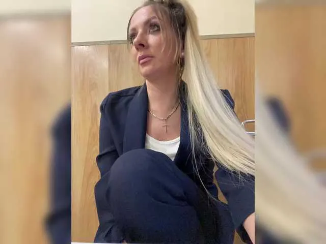 Live sex webcam photo for Nasty-tegress #292191595