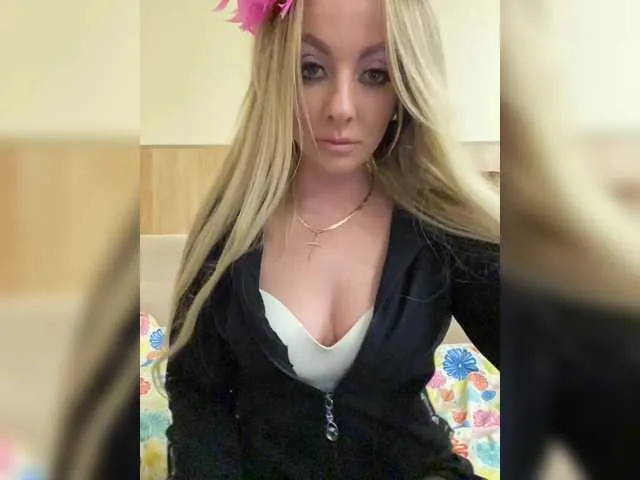 Live sex webcam photo for Nasty-tegress #292302192