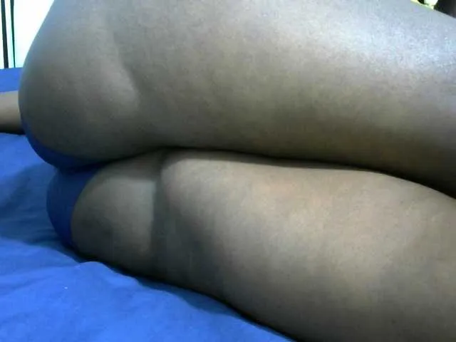 Live sex webcam photo for NastyEbony002 #293908192