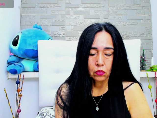 Live sex webcam photo for NastyMilfer #291249554