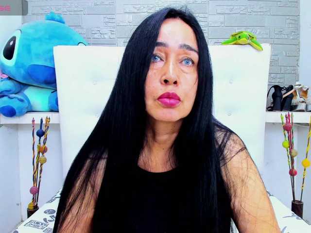 Live sex webcam photo for NastyMilfer #291630295