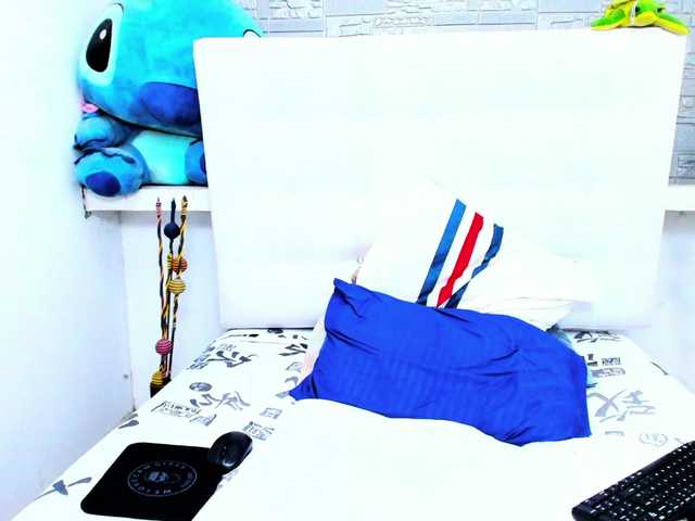 Live sex webcam photo for NastyMilfer #291755718