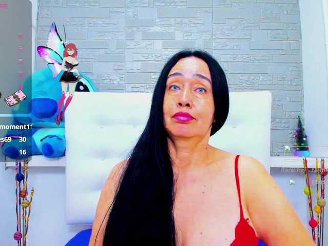 Live sex webcam photo for NastyMilfer #292244670