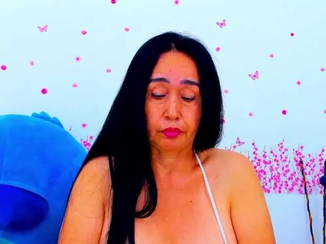 Live sex webcam photo for NastyMilfer #294275589
