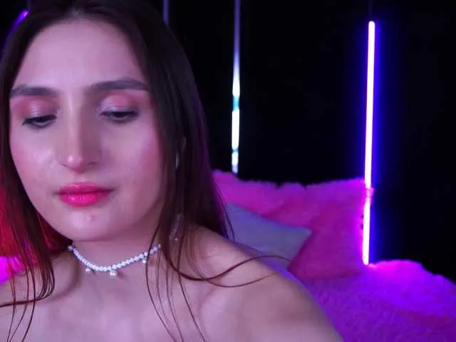 Live sex webcam photo for NastyRita #290381281