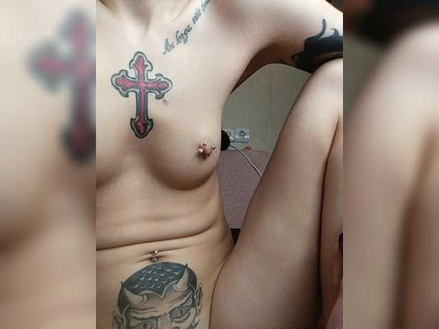 Live sex webcam photo for NastyaFox #290370255