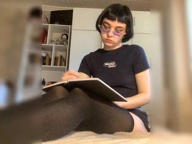 Live sex webcam photo for NastyaMurGustav #292228565