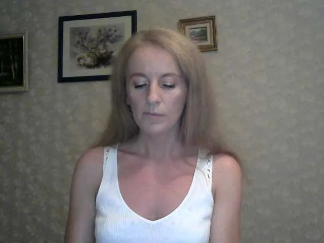 Live sex webcam photo for Nata85085 #276123927