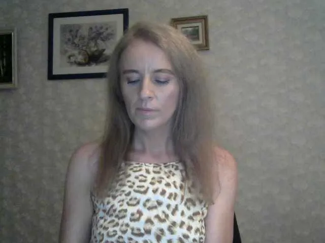 Live sex webcam photo for Nata85085 #276580623