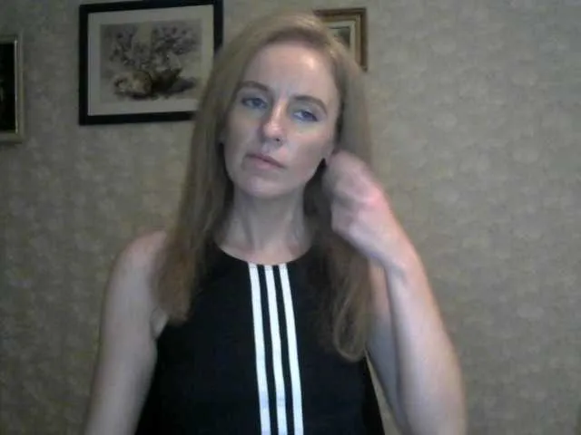 Live sex webcam photo for Nata85085 #276662122