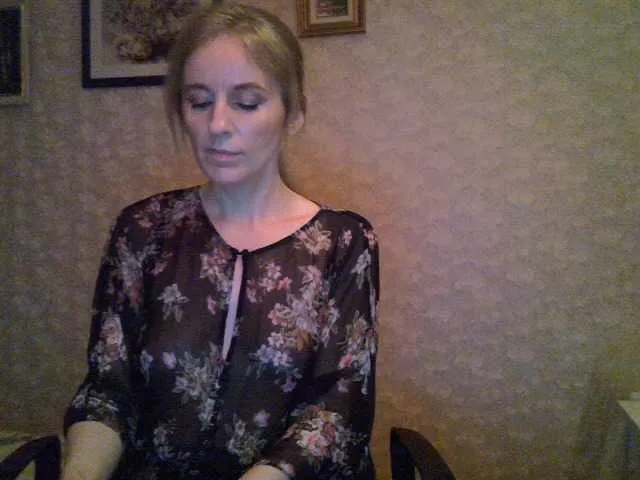 Live sex webcam photo for Nata85085 #277807174