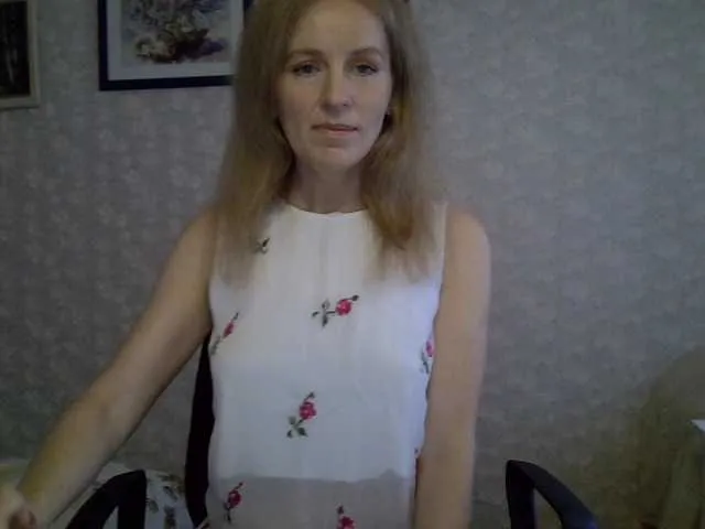 Live sex webcam photo for Nata85085 #290177396