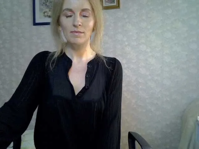 Live sex webcam photo for Nata85085 #290806428