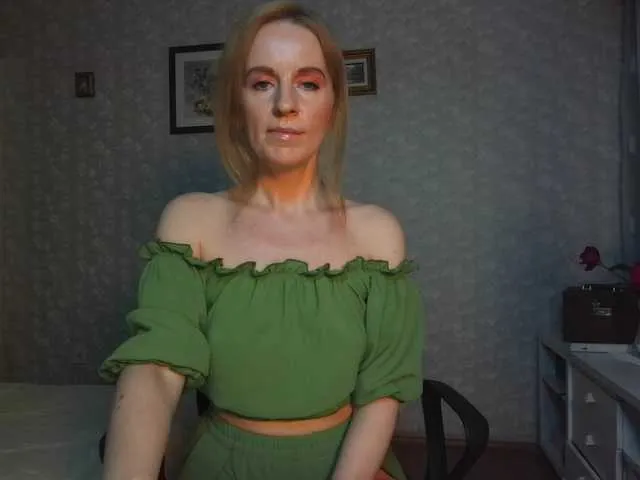 Live sex webcam photo for Nata85085 #291186998