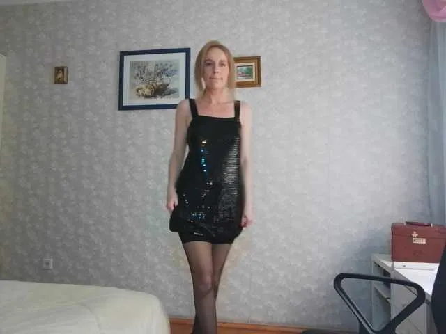 Live sex webcam photo for Nata85085 #291292698