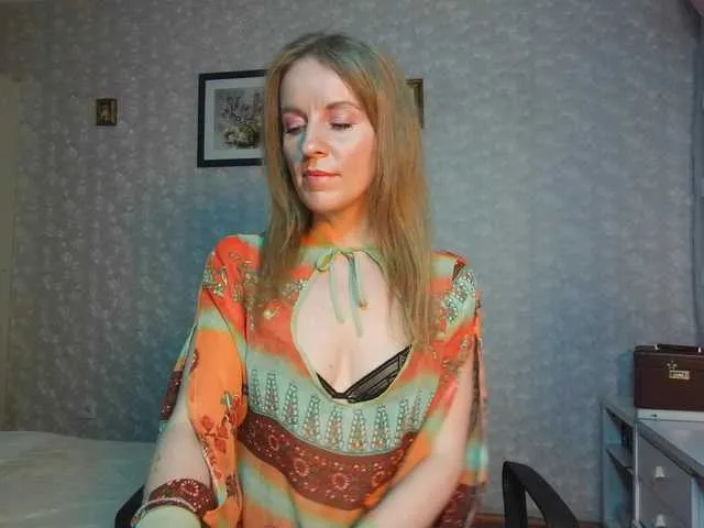 Live sex webcam photo for Nata85085 #291334157