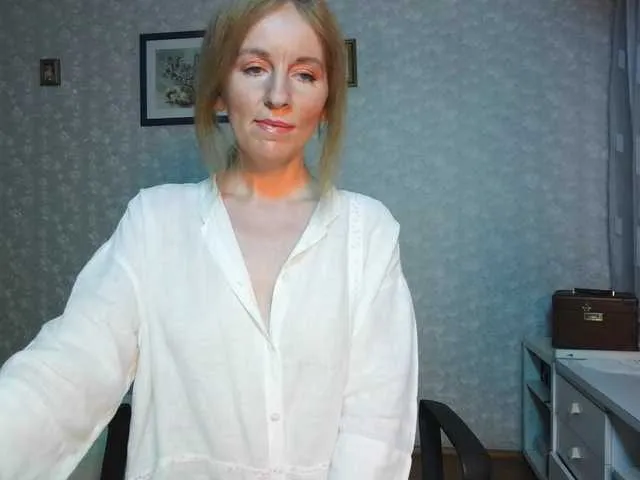 Live sex webcam photo for Nata85085 #291379772