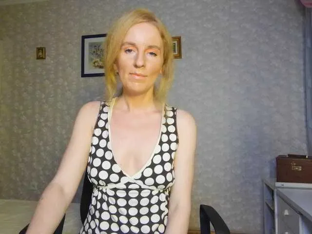 Live sex webcam photo for Nata85085 #291557239