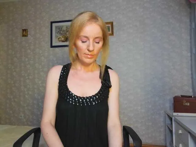 Live sex webcam photo for Nata85085 #291578389