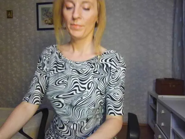 Live sex webcam photo for Nata85085 #291847217