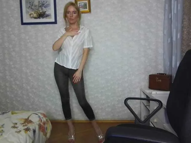 Live sex webcam photo for Nata85085 #292069757