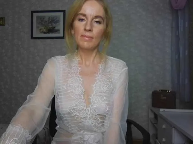 Live sex webcam photo for Nata85085 #292380486