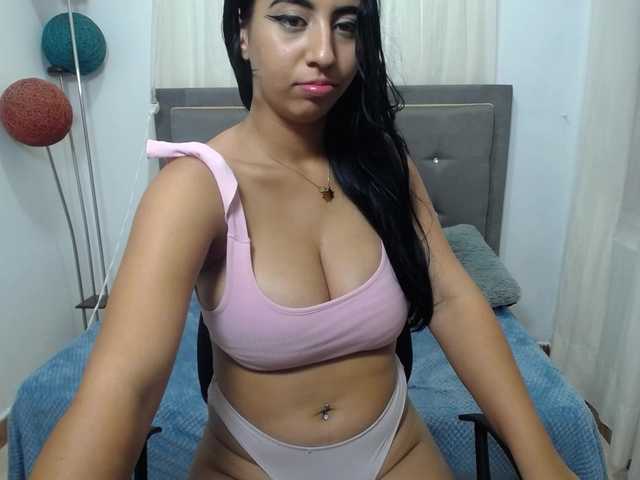 Live sex webcam photo for Natalia-vazquez #277927465