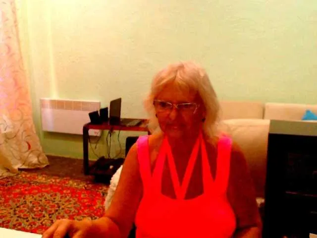 Live sex webcam photo for Natalia7634 #291912699