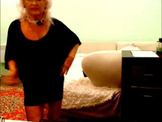 Live sex webcam photo for Natalia7634 #291972539