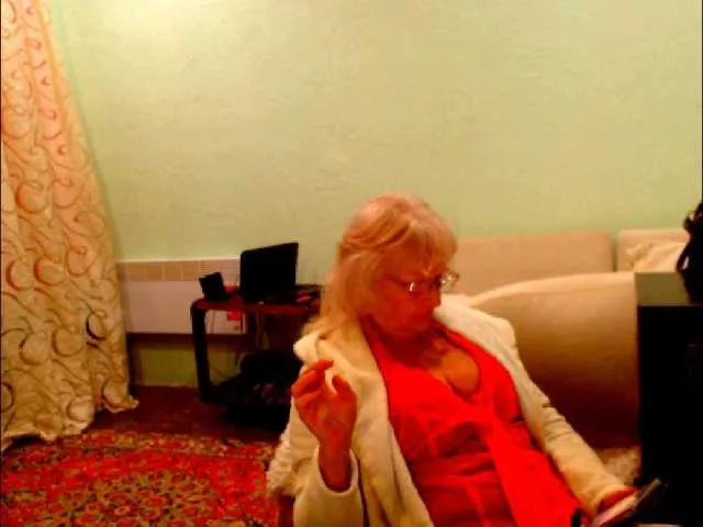 Live sex webcam photo for Natalia7634 #292056769