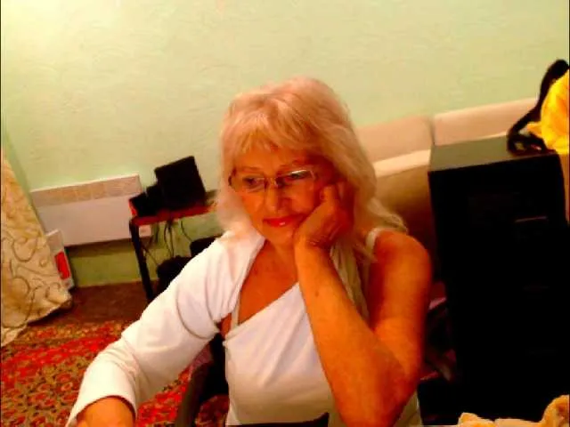 Live sex webcam photo for Natalia7634 #292090499