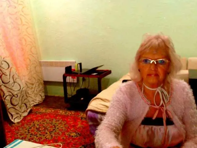 Live sex webcam photo for Natalia7634 #292246369