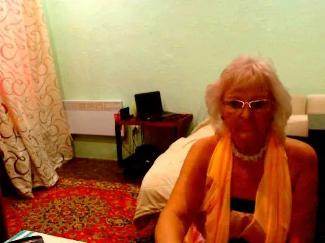 Live sex webcam photo for Natalia7634 #292253086