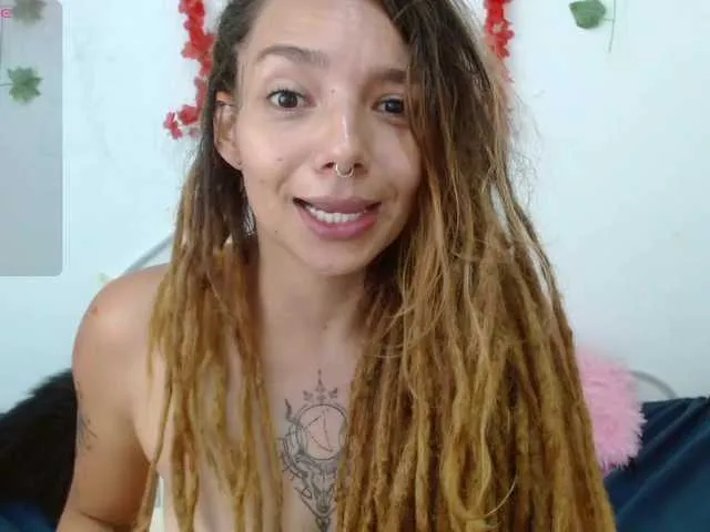 Live sex webcam photo for NataliaSativa #290916063